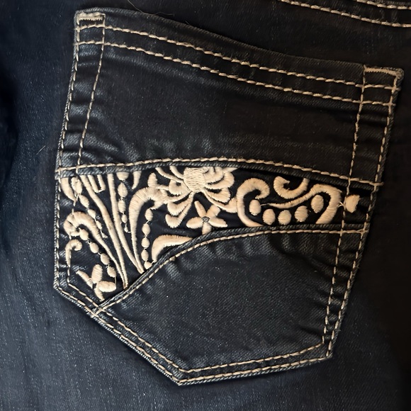 SUKO Petite Jeans 34” waist - Picture 3 of 7